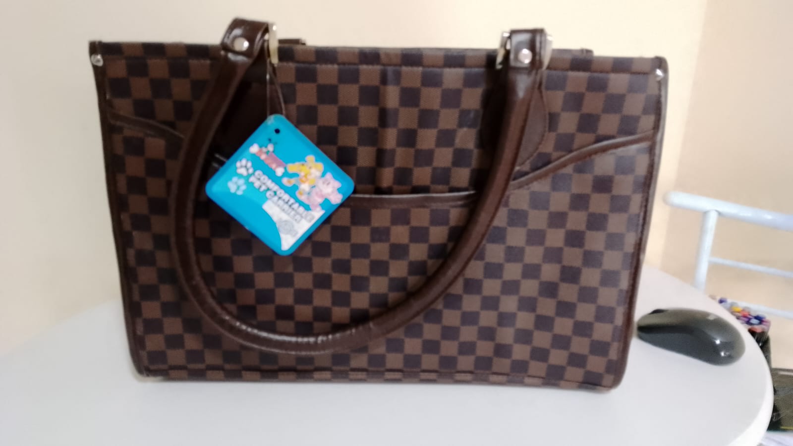 Bolso Transportador Elegancia y Confort para Mascotas (Perros y Gatos)